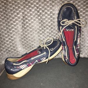 Good condition Topsider Sperry! Very comfortable.